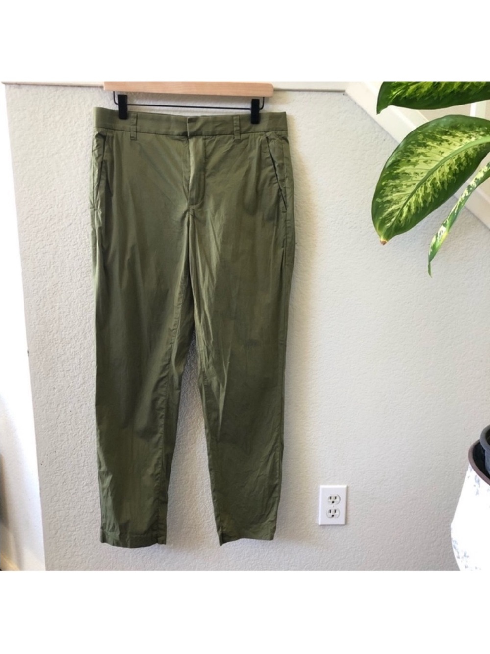 Everlane Slim Chino Relaxed Pants Olive
Green Mens 31 X 30